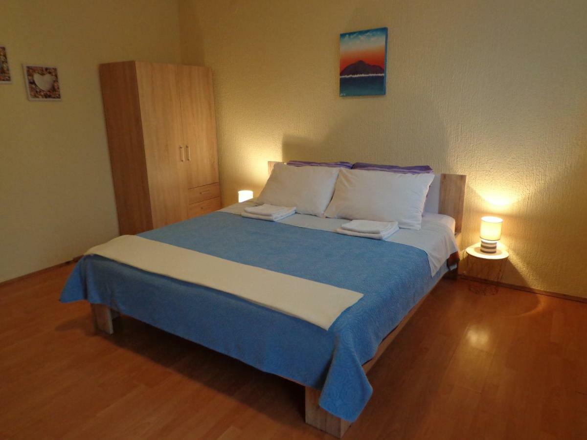 Guesthouse Aotearoa Premantura Luaran gambar